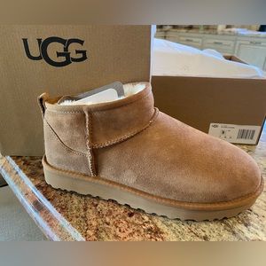 Ugg classic ultra mini